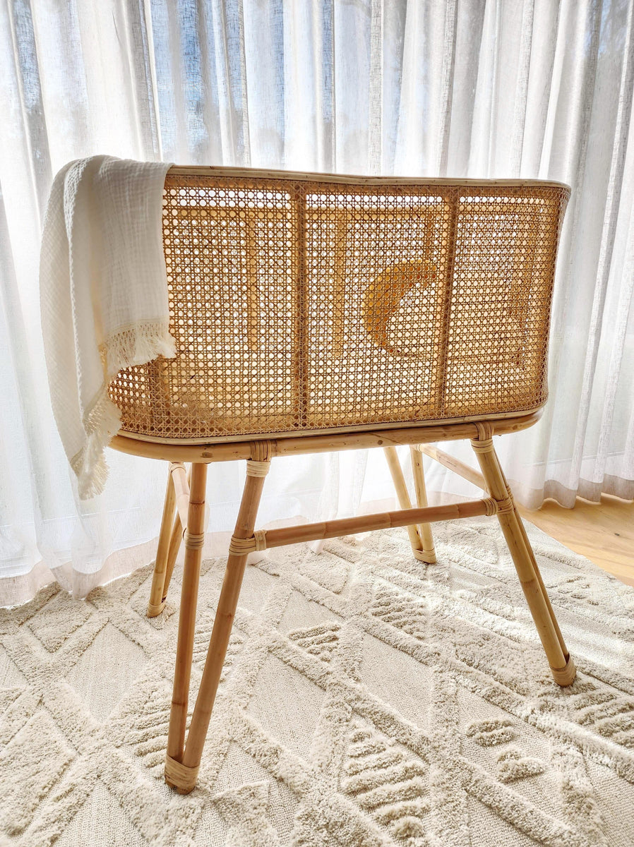 FLO RATTAN BASSINET – Nest Collective