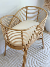 Load image into Gallery viewer, ISLA BASSINET