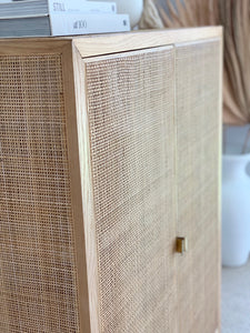 SOHO CABINET