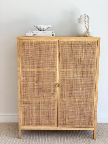 SOHO CABINET