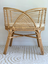 Load image into Gallery viewer, ISLA BASSINET