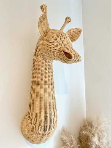 GIRAFFE WALL HANGING