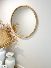 Load image into Gallery viewer, ROUND MIRROR